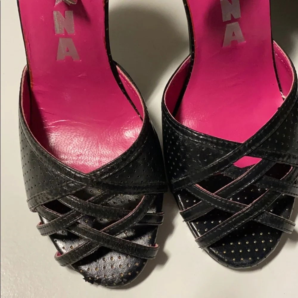 Naona nib black